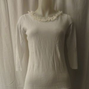 ANNE CLAIRE WHITE 3/4 SLEEVE TOP W/RUFFLE NECK 42
